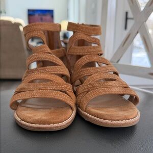 Comfortiva Tan Suede Multi-Strap Sandals